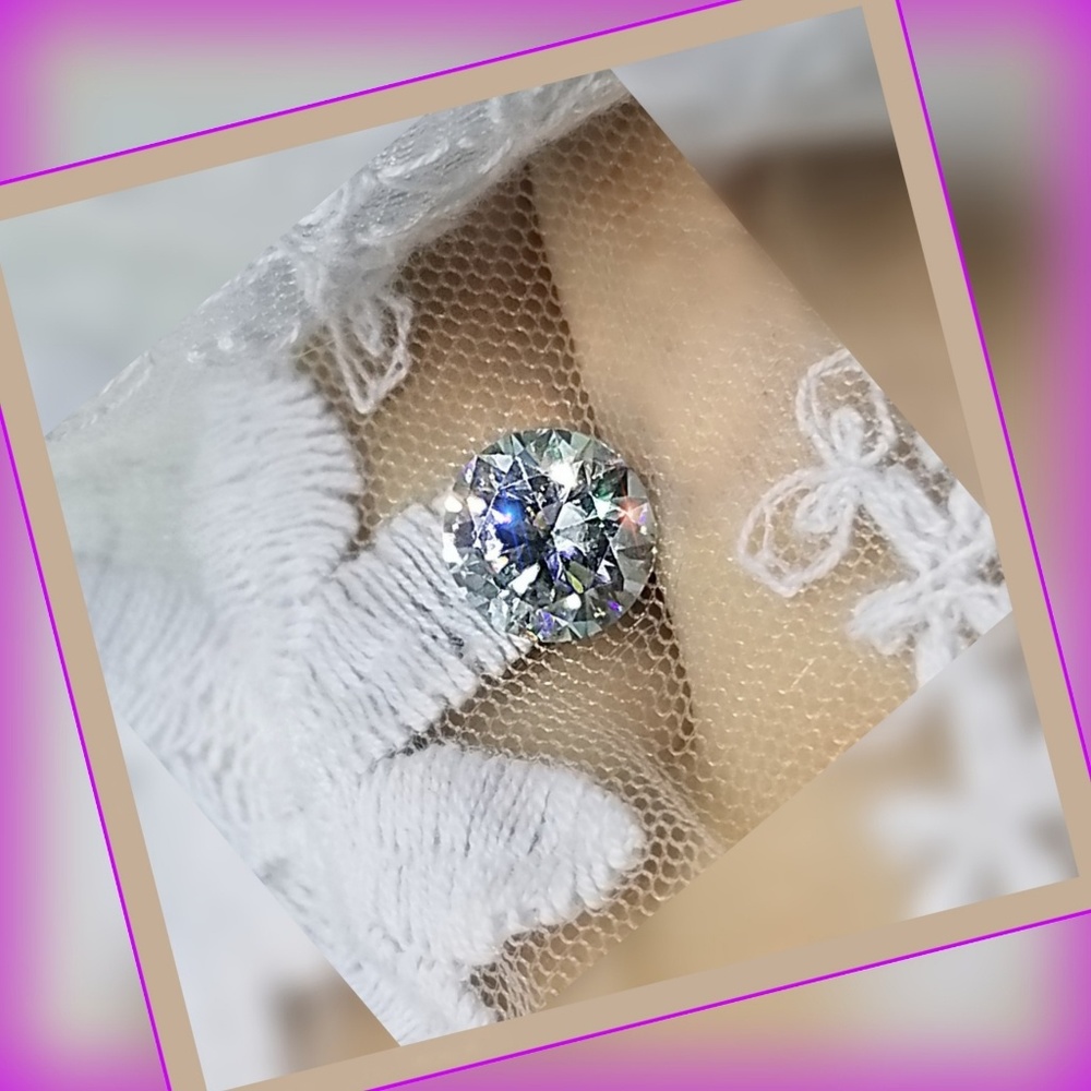 🌟🌟'3.09CT' AUTHENTIC MOISSANITE ROUND VS1 D 🌟🌟